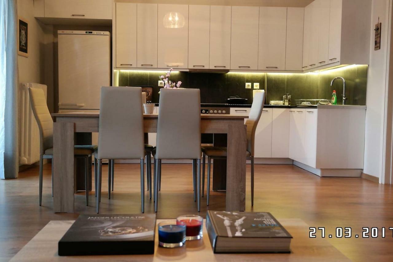 Comfy Apartment With Acropolis View Athens Exterior photo